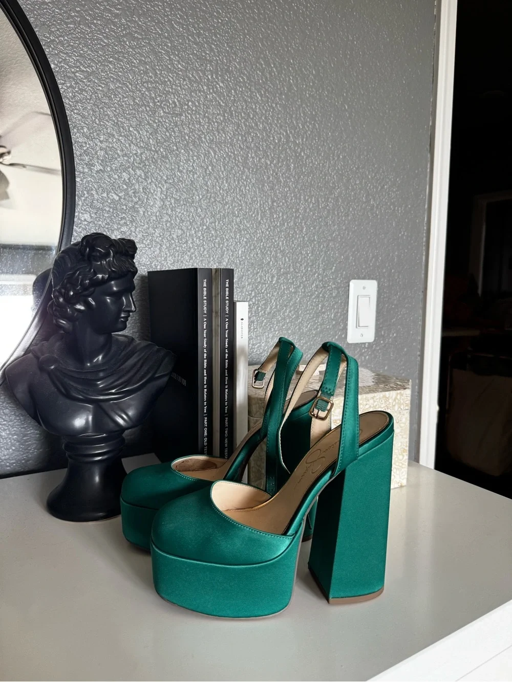 Jessica Simpson Teal Satin Platform Heel